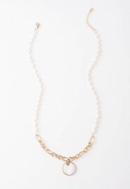 Ivory Glow Pearl Necklace