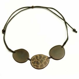 Tagua Kette, Hostami Batik, Braun