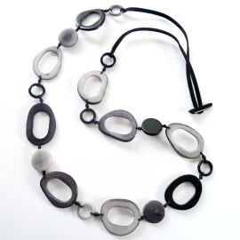Tagua Kette, Kayuna Grey